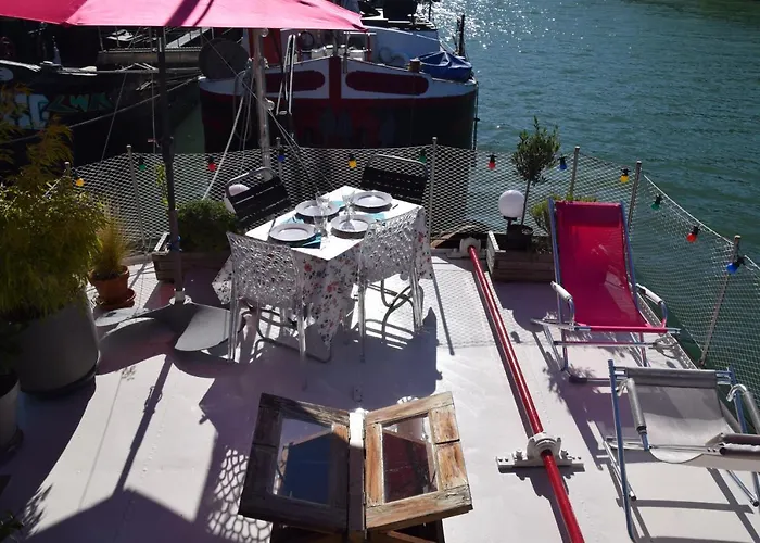 Bateau, Peniche Marbore -